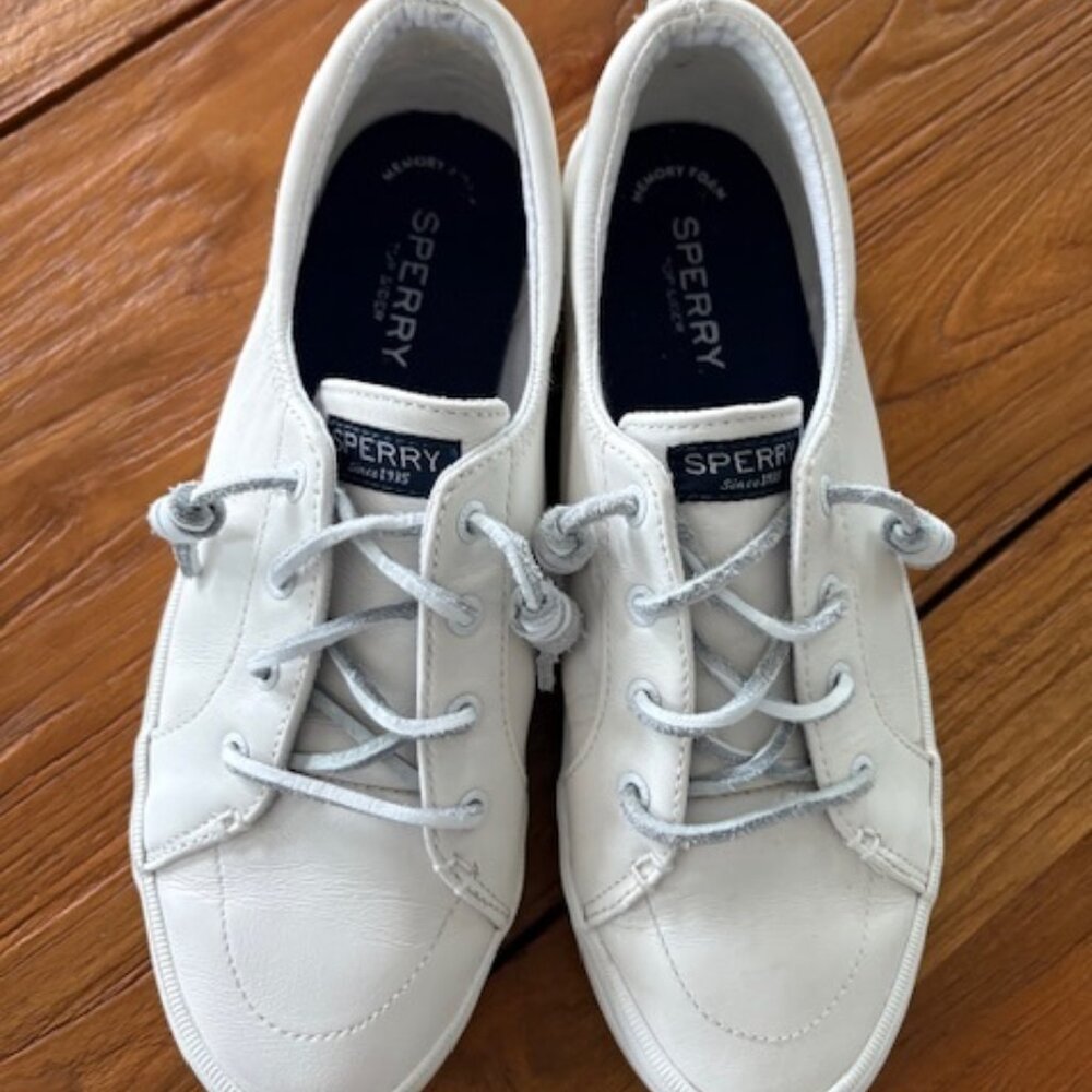 Sperry Womens Crest Vibe Platform Sneaker - Size 8.5 - EXCELLENT CONDITION